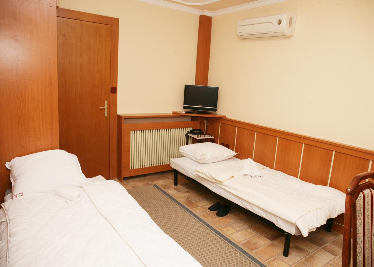 Motel Nana Banja Luka Extérieur photo