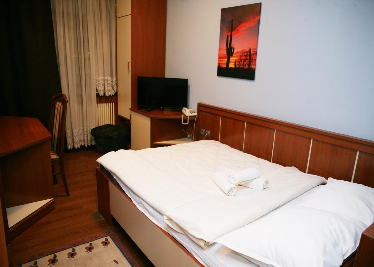 Motel Nana Banja Luka Extérieur photo
